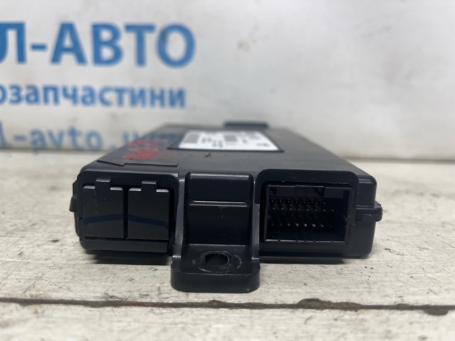 68214570AB CHRYSLER купить в Чернигов
