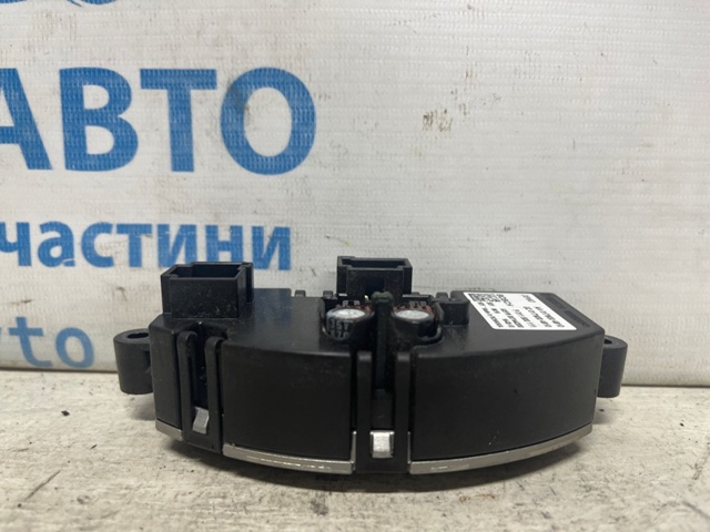 68223049AA Резистор (сопротивление) вентилятора печки (отопителя салона) купить Каменское