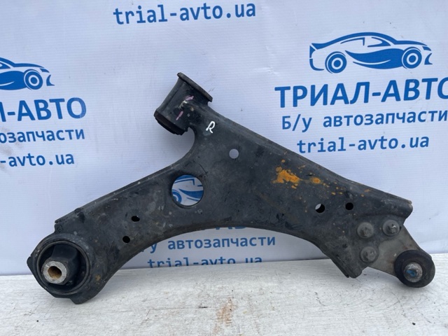 68318010AD Рычаг передней подвески нижний правый купить Львов