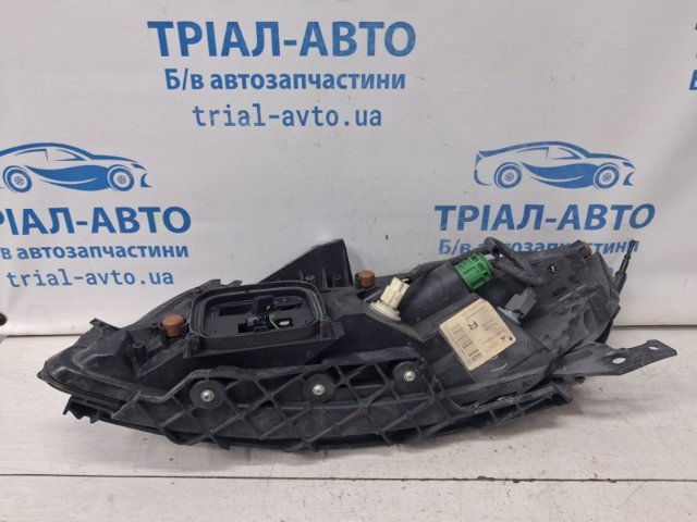 CHRYSLER 68321886AB Фара дневного света правая в наличии Ирпень