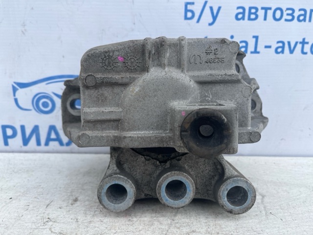 Правая опора двигателя 68328737AA CHRYSLER