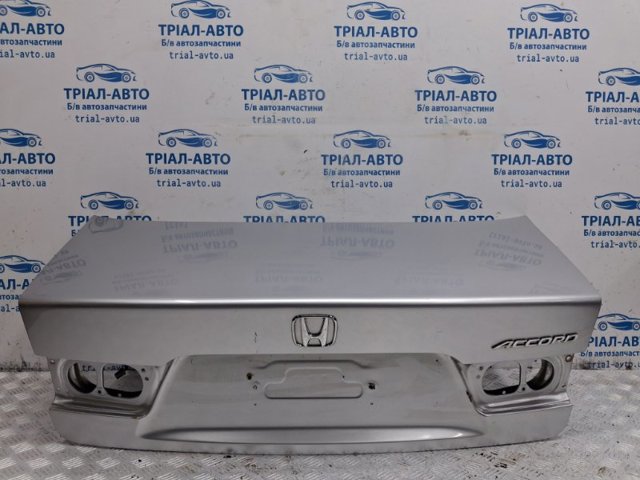 Задняя дверь 68500SEAE00ZZ HONDA