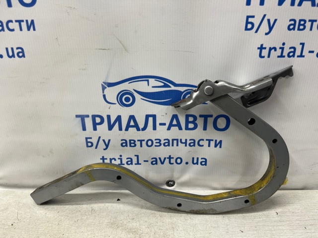 HONDA 68610SEA000ZZ Петля крышки багажника в наличии Одесса