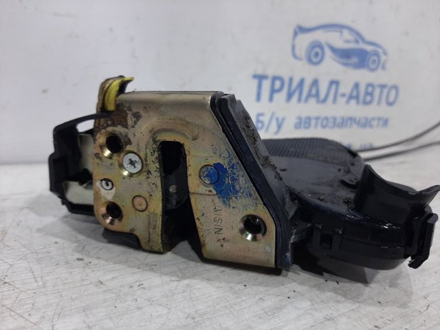 TOYOTA 6904002151 Замок двери передней левой в наличии Ирпень