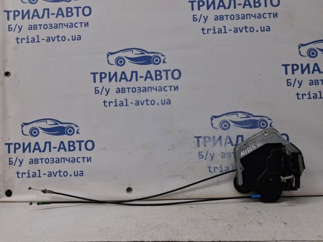 Замок двери задней левой Тойота Авенсис 3