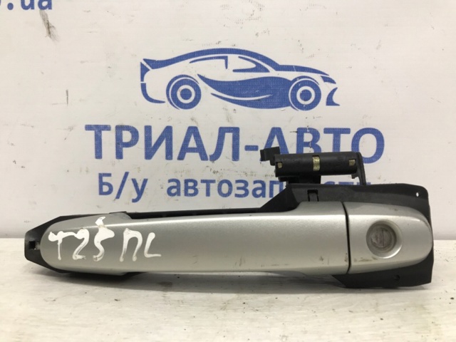 TOYOTA 6920205020 Держатель наружной ручки двери передней левой в наличии Винница