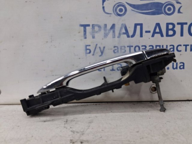 69202AE010 Держатель наружной ручки двери передней левой купить Львов