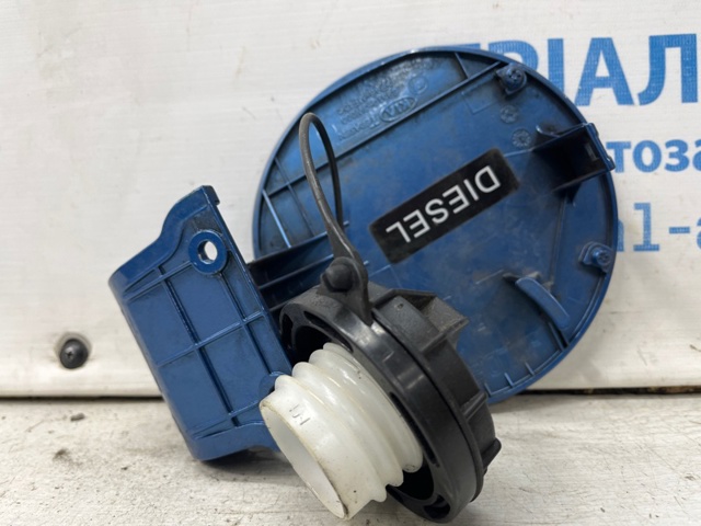 HYUNDAI 695103W000 Лючок бензобака (топливного бака) в наличии Сумы