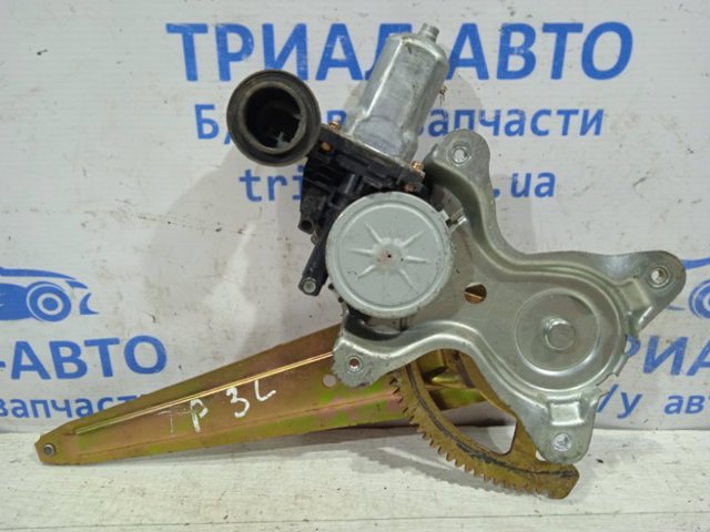Стеклоподъемник задней левой двери 6980435080 TOYOTA