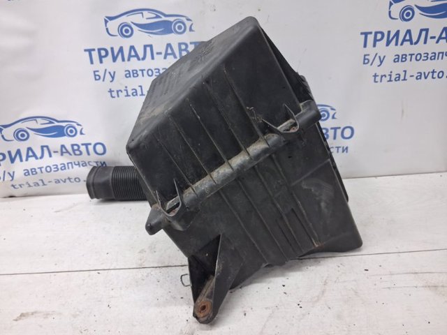 Корпус воздушного фильтра в сборе 6Q0129607AR VAG
