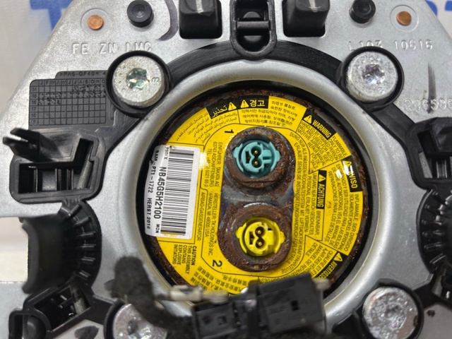 Подушка в руле 6QW37DX9AB CHRYSLER