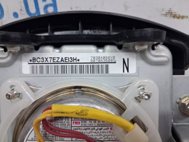 Подушка безопасности водителя 7030A332XA MITSUBISHI