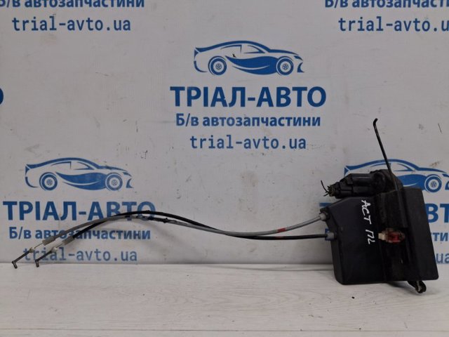 Замок передней левой двери 7121009023 SSANG YONG