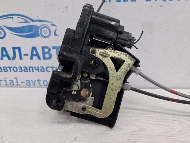 7121009023 Замок двери передней левой купить Павлоград