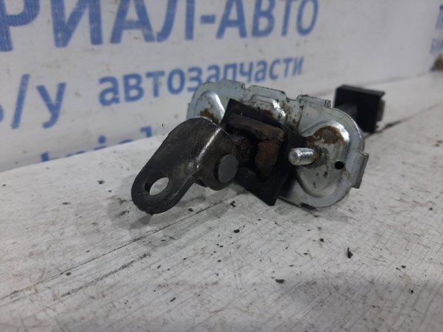 7135009002 SSANG YONG купить в Ирпень