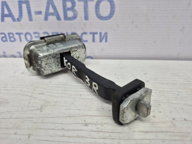 SSANG YONG 7136034001 в наличии Чернигов