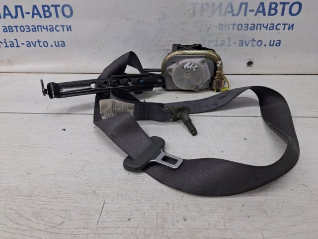 Ремень безопасности передний левый 7322060460B0 TOYOTA
