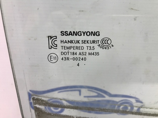 SSANG YONG 7338634021 Стекло двери задней правой в наличии Чернигов