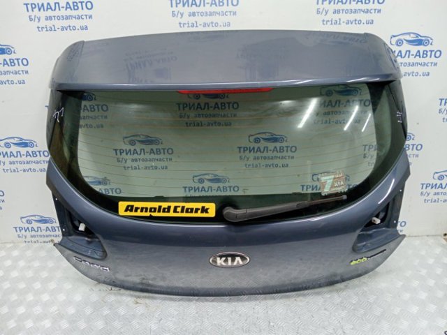 Дверь 5 73700A2000 HYUNDAI