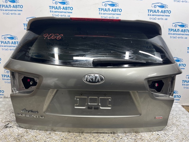 Дверь 5 73700C6000 HYUNDAI