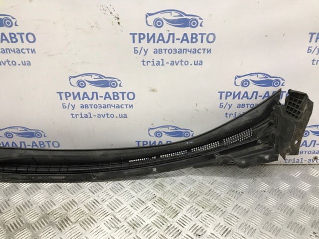 7405A058 Водосток лобового стекла, жабо купить Львов