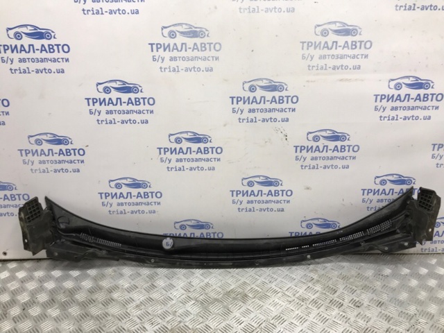 7405A058 MITSUBISHI Водосток лобового стекла, жабо купить в Львов