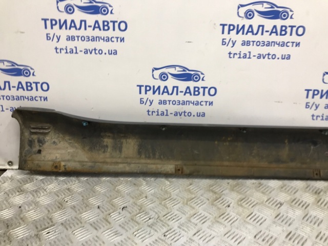 7405A089 MITSUBISHI Накладка (молдинг) порога наружная левая купить в Запорожье