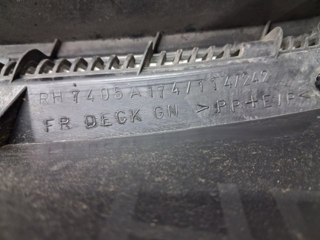 Водосток лобового стекла, жабо 7405A114 MITSUBISHI