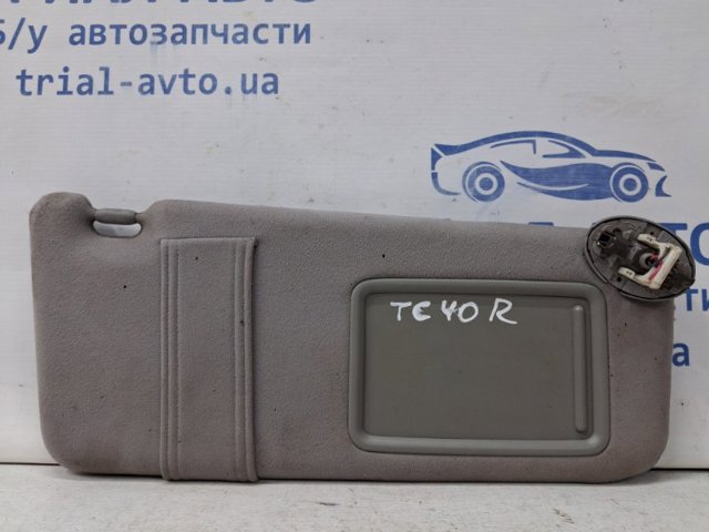 Козырек солнцезащитный 7431033A80B1 TOYOTA