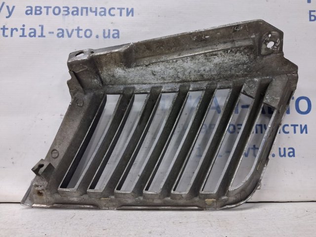 7450A187 MITSUBISHI Решетка радиатора левая купить в Тернополь