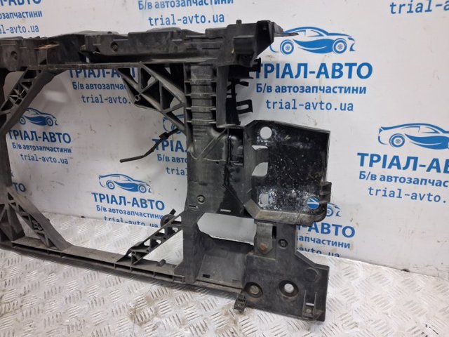 752100004R RENAULT Рамка радиатора купить в Ужгород