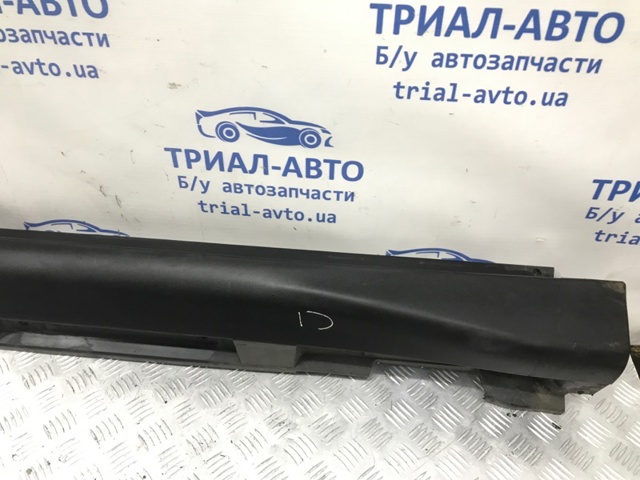 7585048010 Накладка (молдинг) порога наружная правая купить Украина