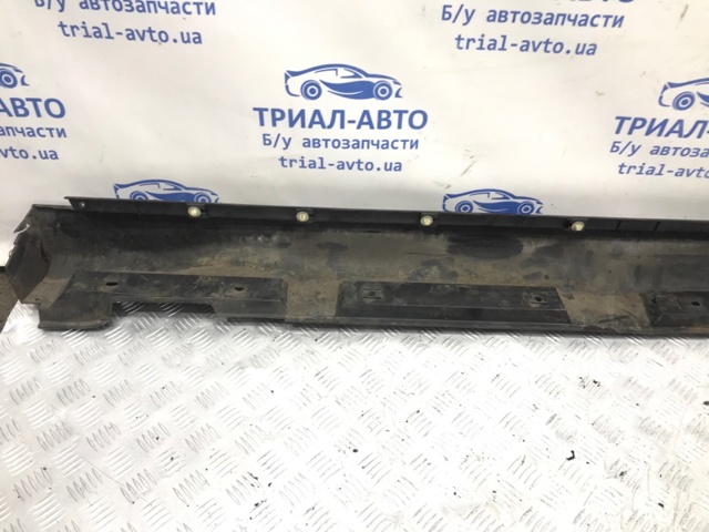7585048010 Накладка (молдинг) порога наружная правая купить Каменское