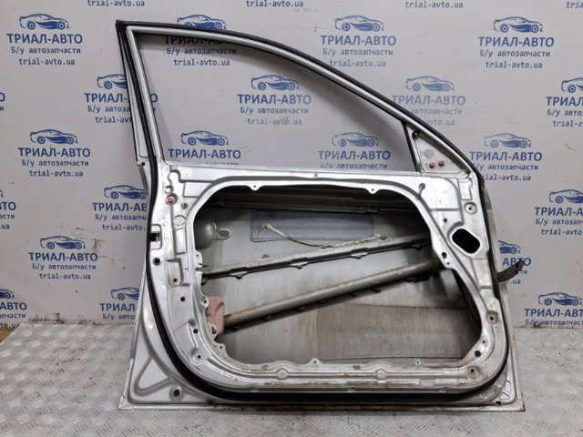 HYUNDAI 760032L010 Дверь передняя левая в наличии Черновцы