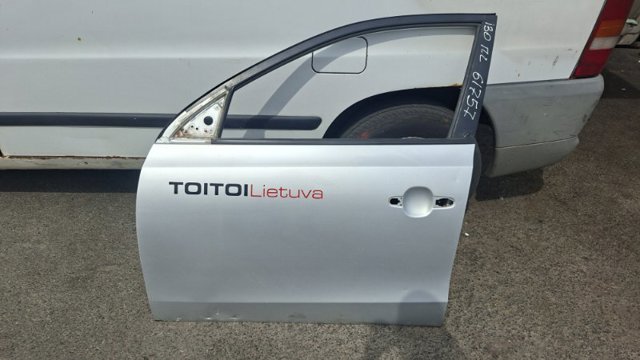 Двери 760032L010 HYUNDAI
