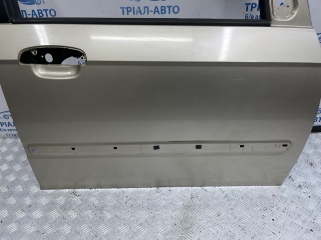 Пассажирская передняя дверь 760041C020 HYUNDAI
