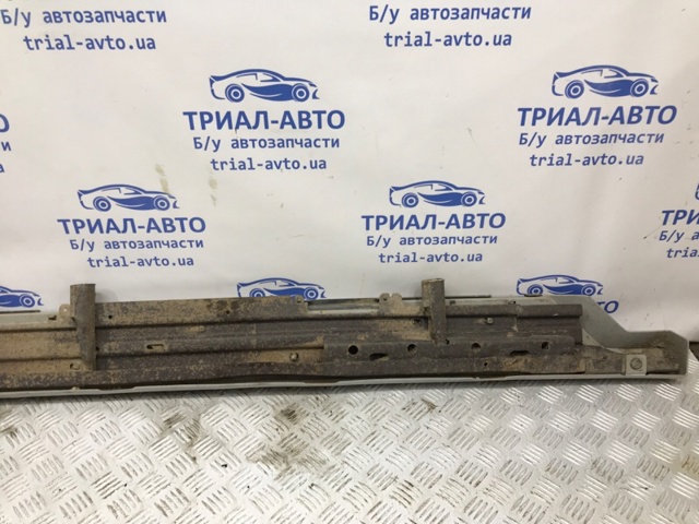 7656A043HA Накладка подножки купить Сумы