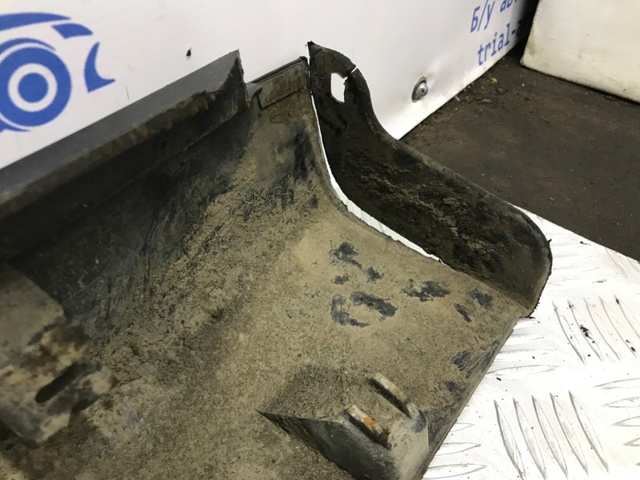 NISSAN 76850EM30A в наличии Чернигов