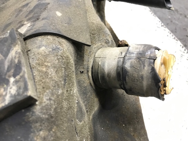 7700133120 TOYOTA Бензобак купить в Полтава