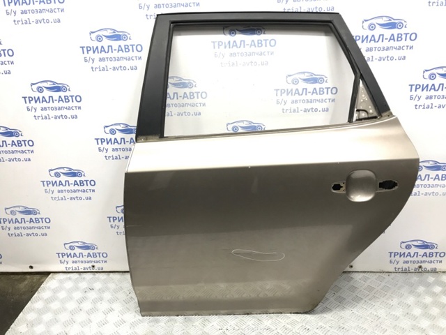 Дверь задняя, левая 770031H500 HYUNDAI