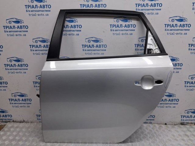 Дверь задняя, левая 770032R210 HYUNDAI