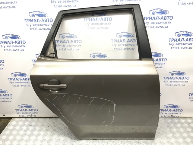 HYUNDAI 770041H500 Дверь задняя правая в наличии Днепр