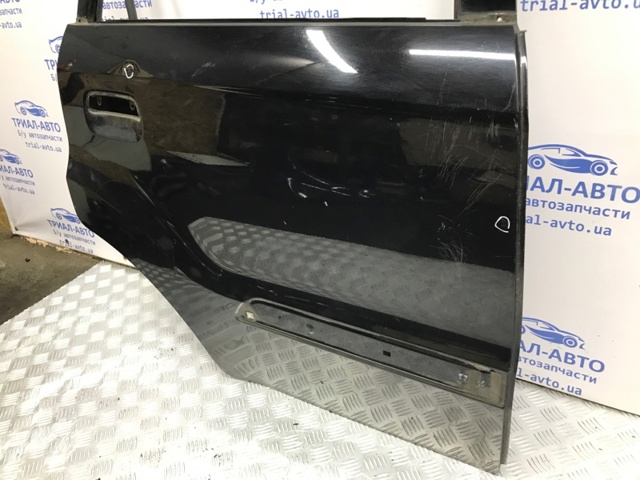 770042K010 HYUNDAI Дверь задняя правая купить в Ужгород