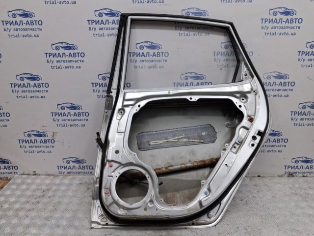 HYUNDAI 770042L010 Дверь задняя правая в наличии Запорожье