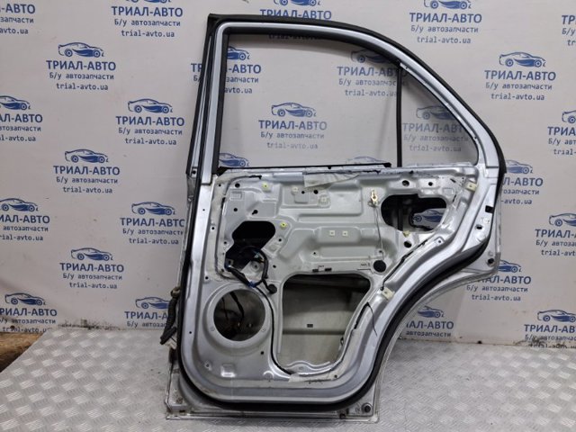 Задняя правая дверь 770043E111 HYUNDAI