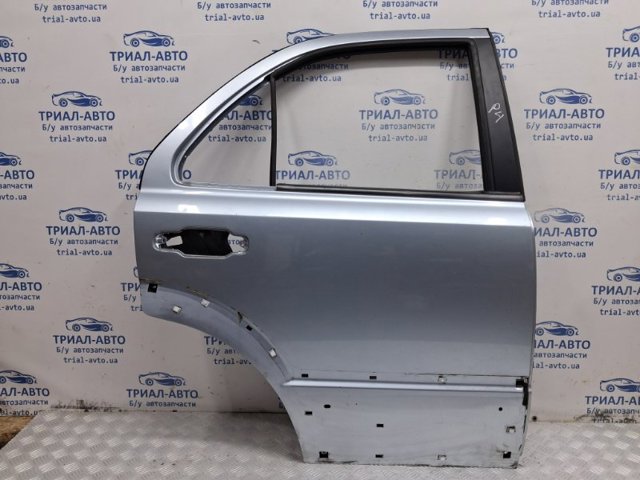 Дверь пассажирская задняя правая 770043E111 HYUNDAI