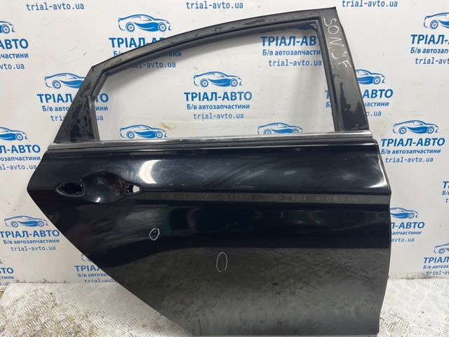 Дверь пассажирская задняя правая 770043Q000 HYUNDAI