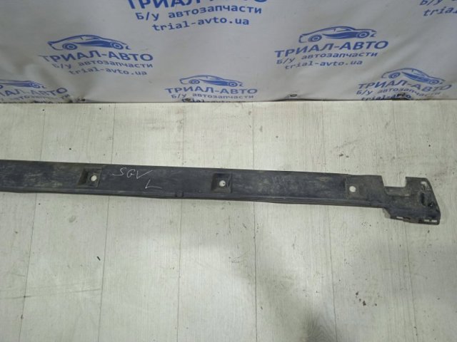 SUZUKI 7756065J00 Накладка (молдинг) порога наружная правая в наличии Каменское