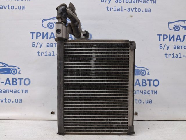 Радиатор кондиционера салонный, испаритель 7810A036 MITSUBISHI