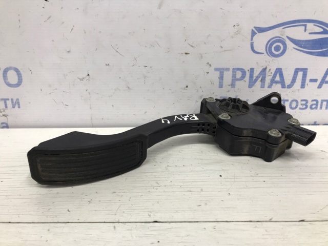 TOYOTA 7811042030 в наличии Кривой Рог